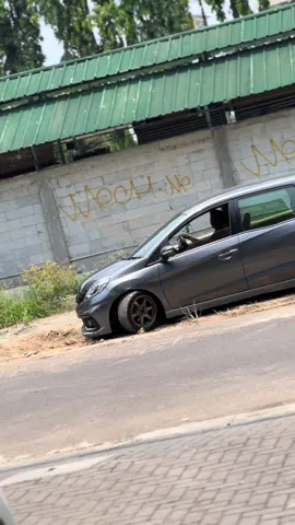 udah bosen di aspal😆