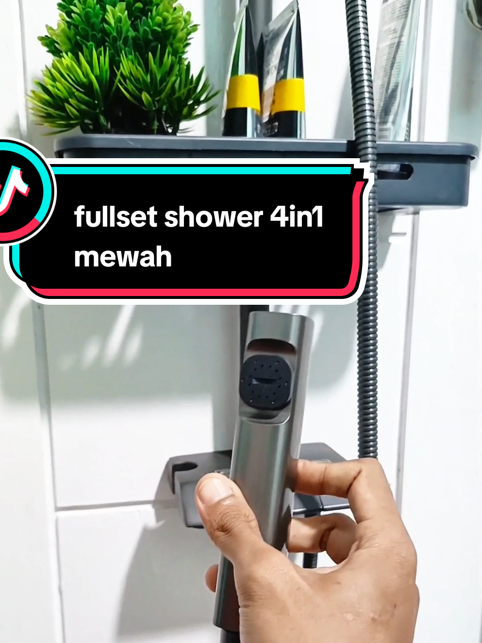 dalam satu shower kamar mandi fullset 4in1 hitam matte dengan jet shower/hand shower mandi/kepala shower mandi/tempat sabun shower kamar mandi satu set#showerset #showerfullset #showermandi #showermandiset 