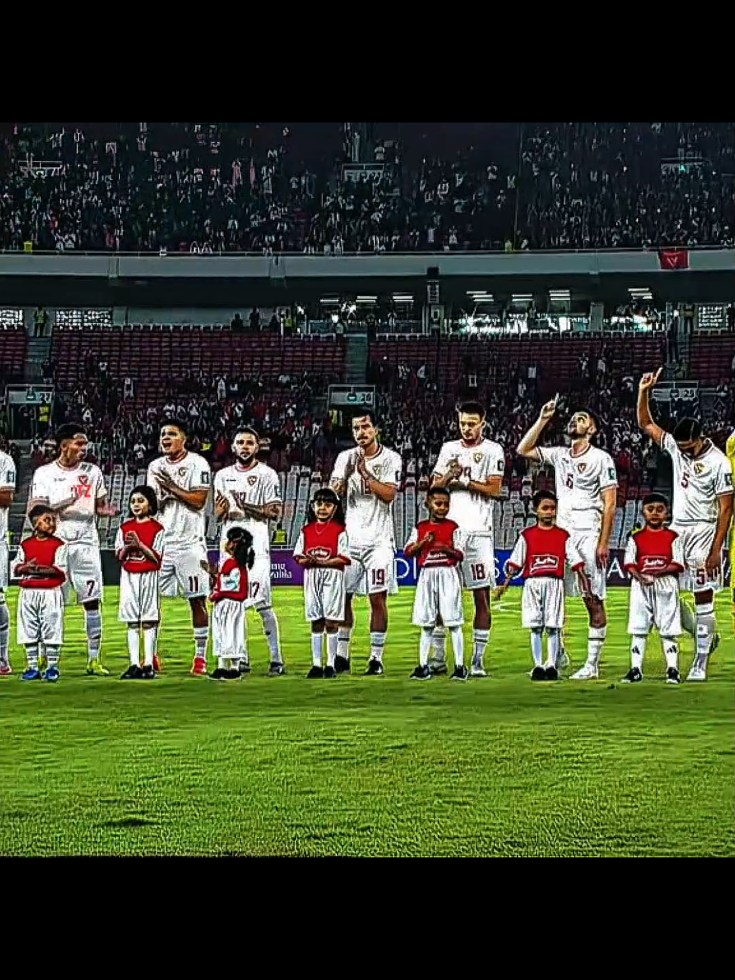 Kita Garuda! hanya tersisa 5 hari lagi menuju round 4. Come on Garuda! #timnasindonesia #indonesia🇮🇩 #kitagaruda #worldcup #football 