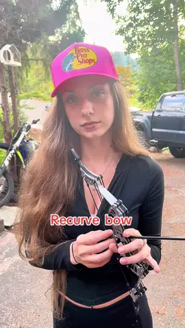 Gonna make an awesome gift for this Christmas, comes ready to go #bowhunting #archery #bow #fyp #tiktokshop 