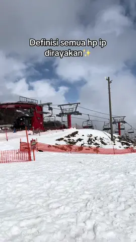 Definisi merayakan hp iphone . #caseiphone #iphonecase #iphoneaccessories #fypage #realife 