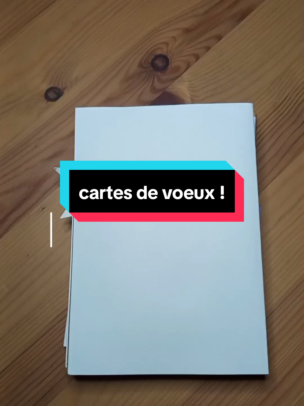 Voici de nouvelles cartes de vœux. n'hésitez pas à me rejoindre en live ! je vous les présenterai  #cartefaitmain #scrapbooking #noel #cadeaux #carteriecreative 