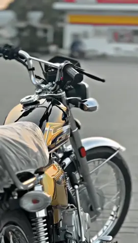 Honda Cg 125 Gold Edition 2k26 🖤🔥❤️ #honda125 #viral #foryou #goldedition 