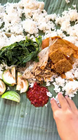 Hayu ah urang tuang sadayana🥰 #masakansunda #menusederhana #fypシ゚ 