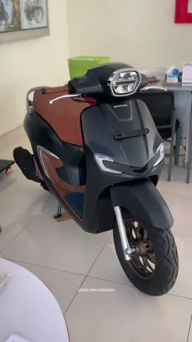 New Honda Stylo 160 ABS,CBS READY ALL WARNA  ✨ BISA : ✅ Tunai ✅ Kredit ✅ Angsuran ringan 👌🏻 ➡️ Persyaratan ktp dan kk bisa proses dari rumah 🏠  Yang mau tanya” seputar promo Honda hubungi : ☎️ ‪+62 881‑0262‑76953‬ Sahrul tanya” gratis pasti kami respon dengan baik dan kami bantu sampai ACC #stylo #stylo160 #fyp #fyppppppppppppppppppppppp #mpmmotorkepanjen 