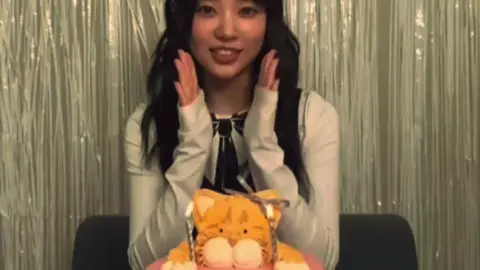 [08.10.2004] happy birthday sakai moka 🥳🎂🎂🎂🎂  #moka #illit #hbd  #idolkpop #fyp 