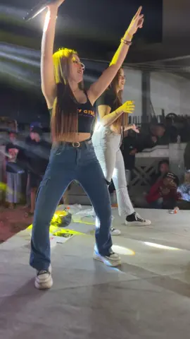 Panggah rindunya hatiku... @Deliasalsabillaa #pasukanhuruhoreg #deliasalsabillaa #checksound #soundjawatimur #soundsystem #soundsystemjawatimur #fyp #fypシ #sinarjagoaudio 