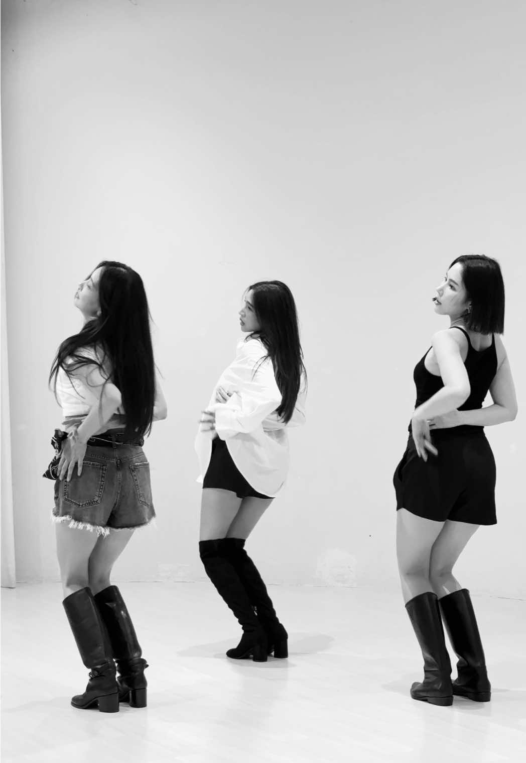 ขอคิว member หน่อยข่ะ @Aimsatida @Benraviyanun  #นุ่นวรนุช #nuneworanuch #เอมสาธิดา #เบญเรวิญานันท์ 