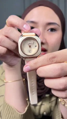 Cantik banget loh ini #jamtanganwanita #jamtanganaesthetic #jamtangancantik #jamtangancasual #jamtangan 