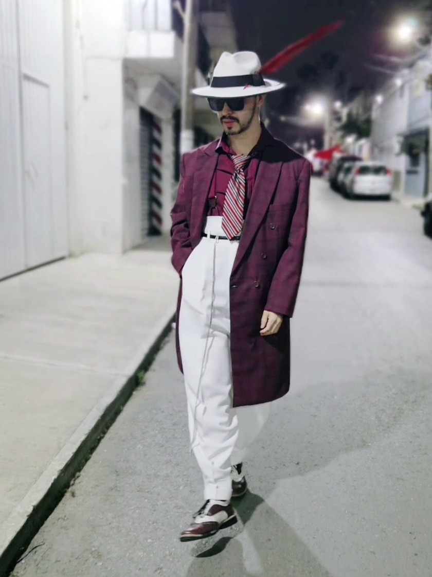 Wachen que tramaos!! #jibranpachuco #callescdmx #pachuco #pachucostyle #pachucos 