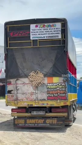 caption ada di video 