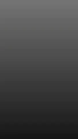 Semua mata tertuju pada Suzuka saat ia memasuki tujuan utamanya, yakni Tenno Sho (musim gugur), tetapi tragedi terjadi di tengah balapan ketika ia mengalami patah tulang di kaki depan kirinya. Cederanya tak tertolong lagi, dan Suzuka pun di-eutanasia (suntik mati). (sumber informasi:Wikipedia) #silencesuzuka #suzuka #umamusume #umamusumeprettyderby #fyp 