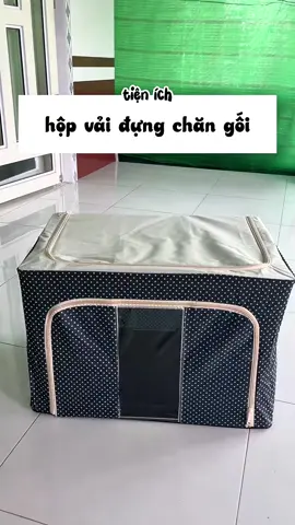 Cứng cắp lắm nha mấy bà ơi , của tui size 100l á , mua về i siêu tiện lun , lúc k dùng thì có thể gấp gọn cất đi k chật nhà nè #tuivaikhungthep #hopvaikhungthep #hopvaidungquanao #tuvaidungquanaokhungthep #kilyodayne 