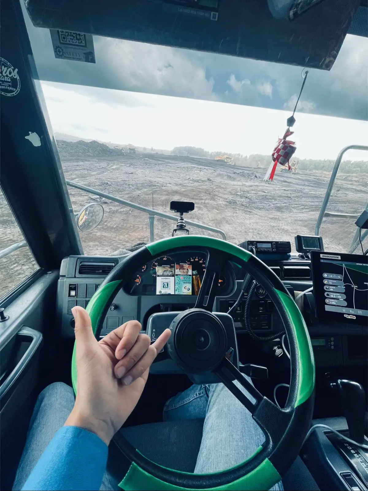 #tambangbatubarakalimantan #pejuangrupiah #cumanburuh