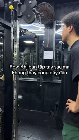 Khó chịu vô cùng!!  #xuhuong #viralvideo #haihuoc #fyppppppppppppppppppppppp #gym 