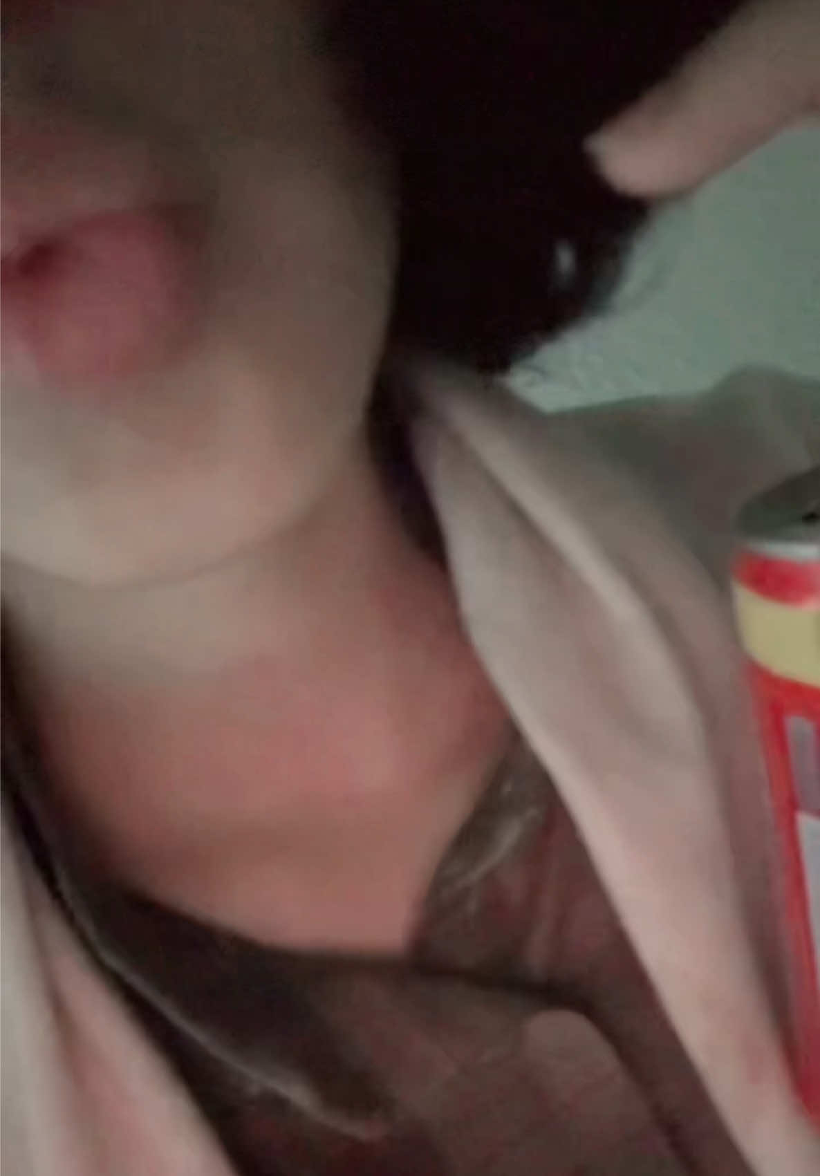 بوسههه مني 🥺                                                       #fyp #ركون_الفراوله🍓🍓 