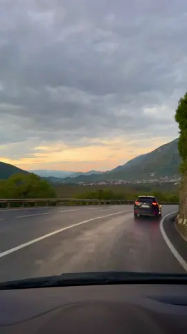 Bez brige nije Darko Lazić … 😂 :: : : #montenegro #crnagora #budva #luckydee #speedup 