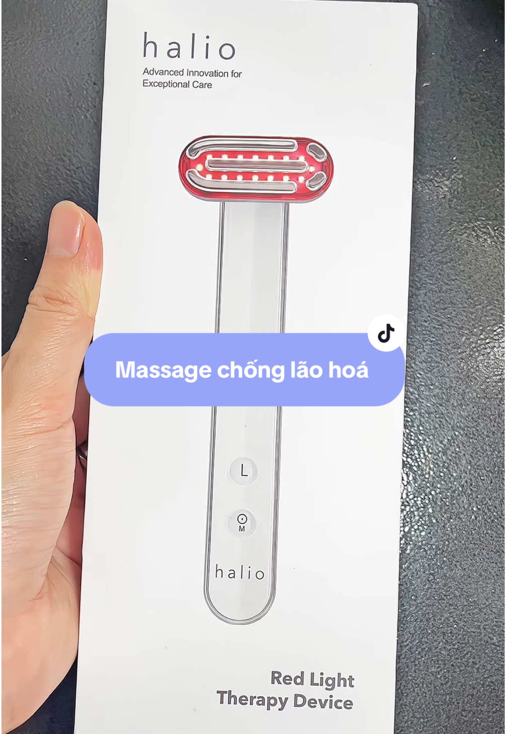 Là phụ nữ thì không ai là không sợ lão hoá cả. Em máy này sẽ giúp cho chị e chúng ta chống lại các vấn đề lão hoá #redlighttherapy #redlighttherapyhalio #mayanhsangdohalio #redlight #reviewlamdep  @Nguyệt  @Nguyệt  @Nguyệt 