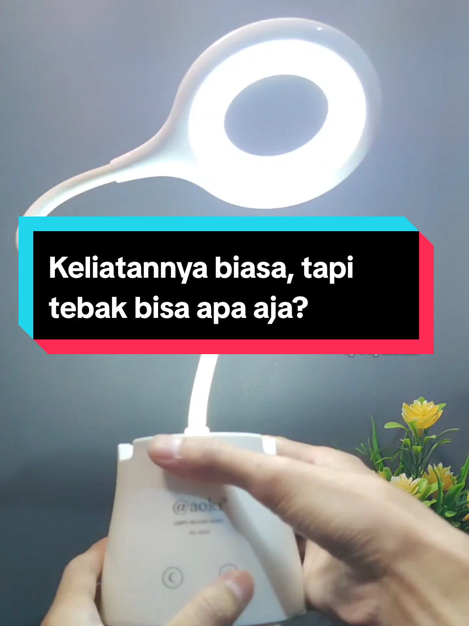 Keliatannya aja biasa, tapi tebak bisa apa aja?  #lampubelajar #lampufleksibel #gajiansale #promoguncang1010 