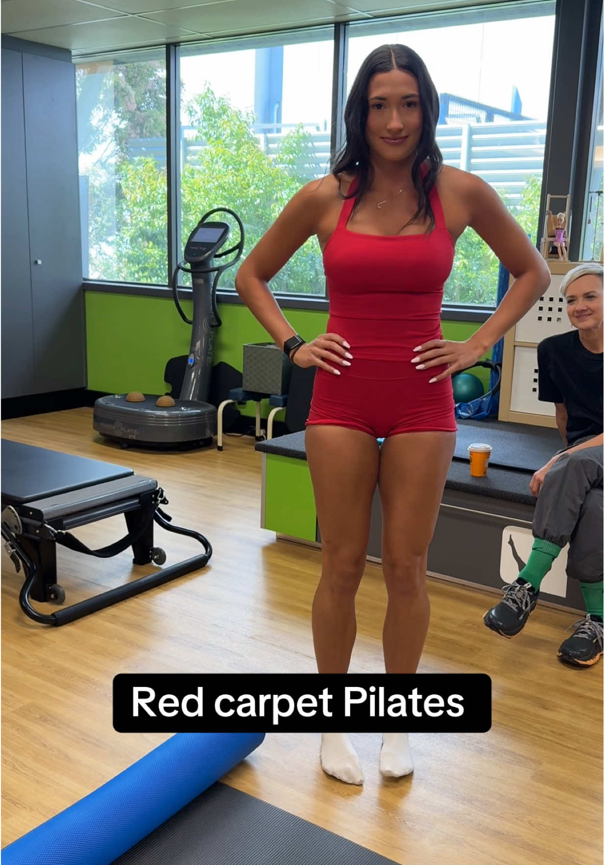 Emma turned up to class looking like she was heading to the red carpet. @em #pilates #thankshelen 