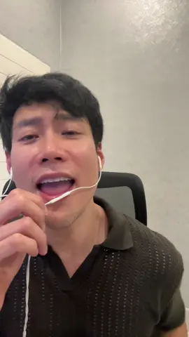 อาแห๊ะ อาแห๊ะ 🤣 ก็แค่ร้องแค่เนีี่ยไม่เห็นต้องแจ้งจับกันเลย  #อาแห๊ะ #ป๊อปพลังบวก #นักร้องเสียงเพี้ยน #ความสุขมีอยู่ทุกที่เพียงแค่เรายิ้ม 