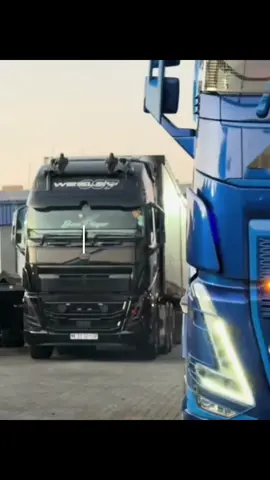 #logistics one dayy is one dayy !! 🌸🌸🌸