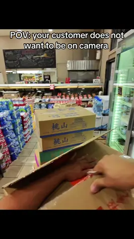 Yes she was ok with being recorded after 🤣 #pov #povs #deliverydriver #delivery 