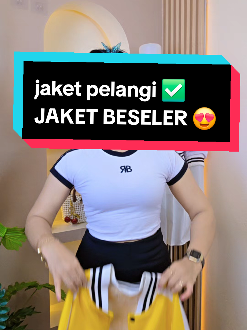 Membalas @fakhira683 jam  3 sore yah 🥰🫶 #jaketceropwanita #fypシdewimahmud2🖤🦋 