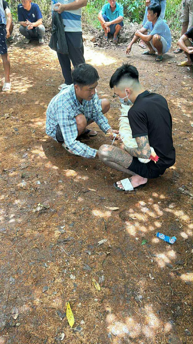 Tỉnh lại đi mấy cưng kakakak@Thuận Theo Ý Trời🪢(KuVĩnh VL) 