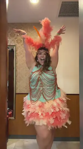 This dance in The Music Video Is So Much Fun The Whole MV IS SO MUCH FUN !!!!! ❤️‍🔥❤️‍🔥❤️‍🔥❤️‍🔥❤️‍🔥❤️‍🔥 @Taylor Swift @Taylor Nation  #TSReleasePartyofaShowgirl #TSTheLifeofaShowgirl #TheFateOfOphelia #dancinguntilimeettaylorswift #thelifeofashowgirl 
