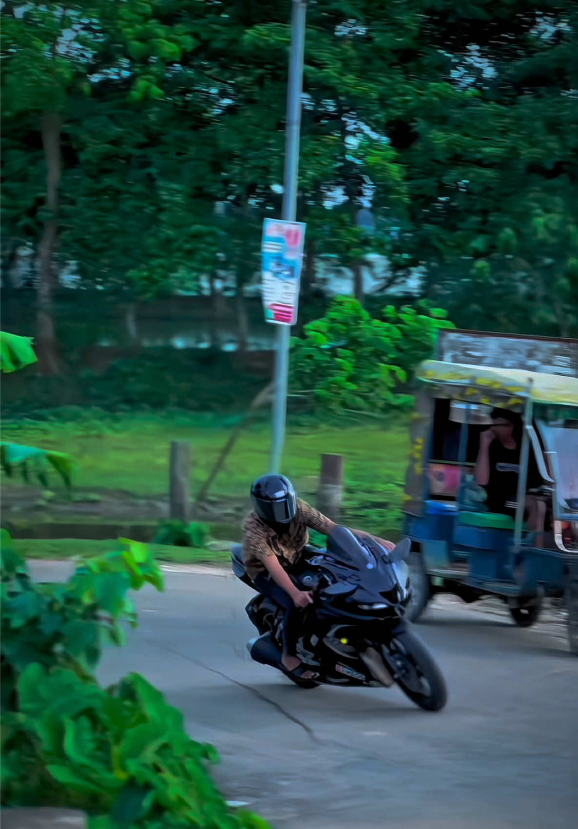 r matro kisu din🥺 deka hobe nh kunodin😅📌 #fyppppppppppppppppppppppp #r15v3indian⚡️ #viralvideo #bdtiktokofficial🇧🇩 #nabil758💫 