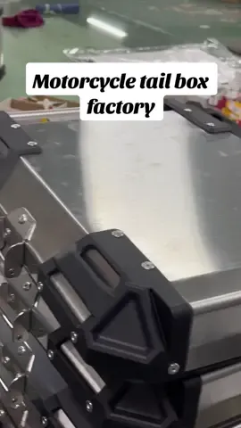 The process of paste print #aluminumtopbox#alloytopboxbag#motocyclepartsandaccessories#factory#motorbike#biker#manufacturer#moto#fyp#top#aluminumalloy#factorywork#custombox#yamaha#bikelife#biketok#motolife#supplier#tailbox#handwork 