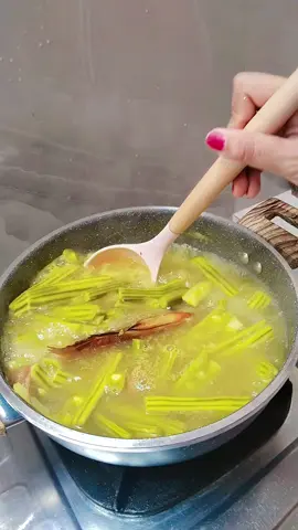 cuaca lagi panas panasnya kita makan jangan klentang orang tuban yak#masukberanda #fyp#tubanjawatimur #tuban24jam #tubanhits 
