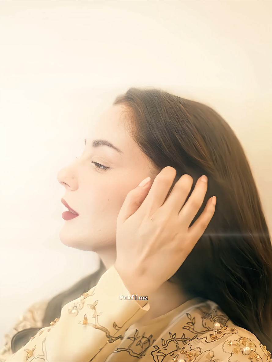 hania X kamli 🫶🏻🎀✨️ . . . #viewsproblem #foryoupage #trending #haniaheheofficial #viralvideos @TikTok @Hania Aamir 