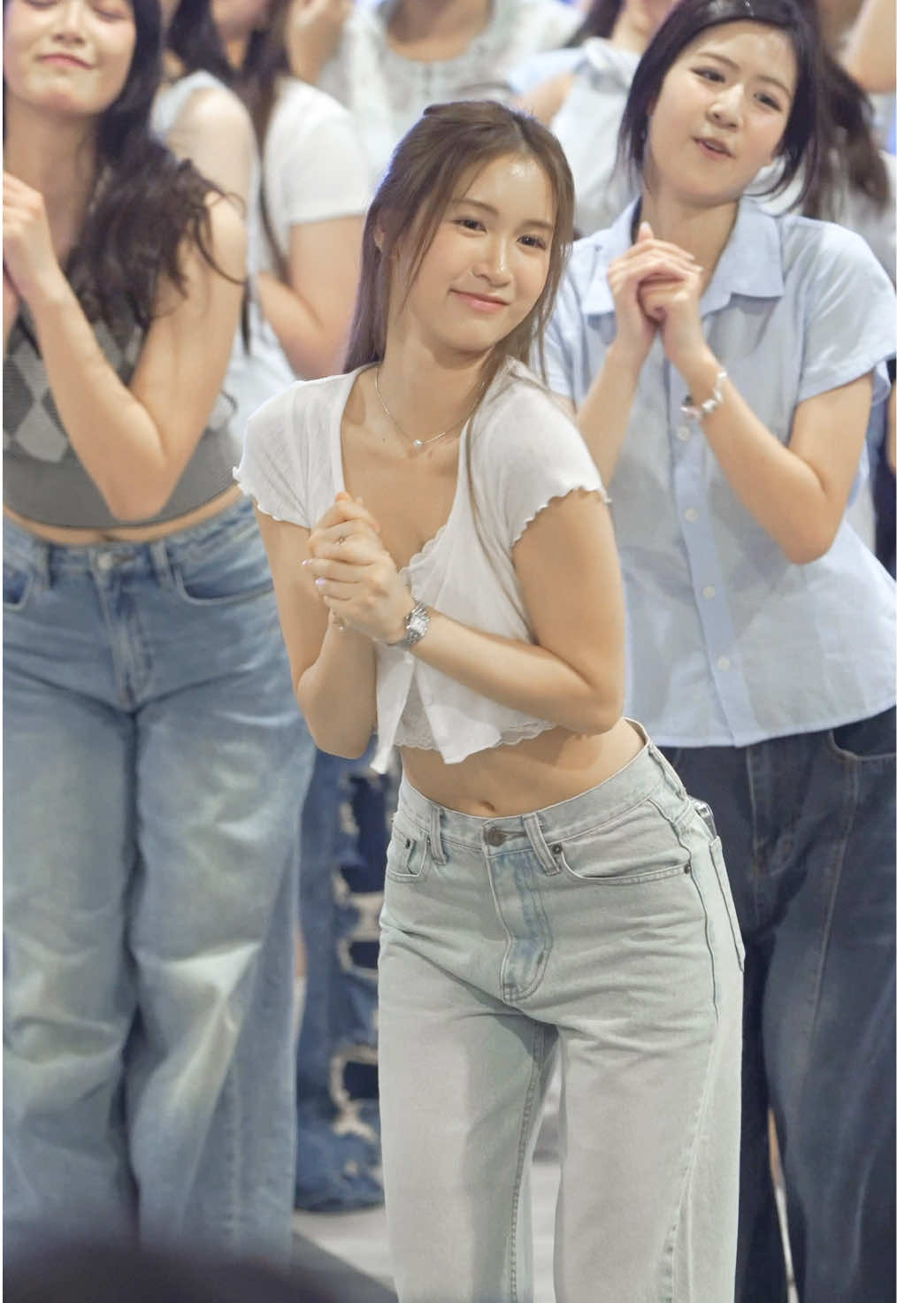 Paeyah QRRA - Sayonara Crawl - BNK48 “Oh my pumpkin! (BNK48 Ver.)” Busking & Random Play Dance 4k Fancam 251003 @pitchaa  #PaeyahQRRA #pitchapaeyah #BNK48  #OhMyPumpkinTH_BNK48_Busking  #Oh_my_pumpkin