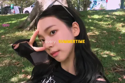 อุ๋งง่ะน่ารักค้าบ .◜◡◝  cr. — tresureus ( #karina #yujimin #aespa #พี่น่า )