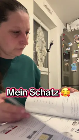 Du willst auch Gold zur Sicherheit besitzen aber hast nicht viel Geld? Kein Problem, hatte ich auch nicht und trotzdem war es möglich! Sichere dir schnell einen Beratungstermin und investiere in das Unvergängliche ⭐️ #gold #kinder #wertsicherung #vorsorge #freiheit 