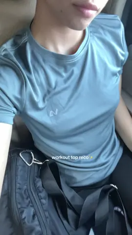 #workouttop #gymfit #OOTD 