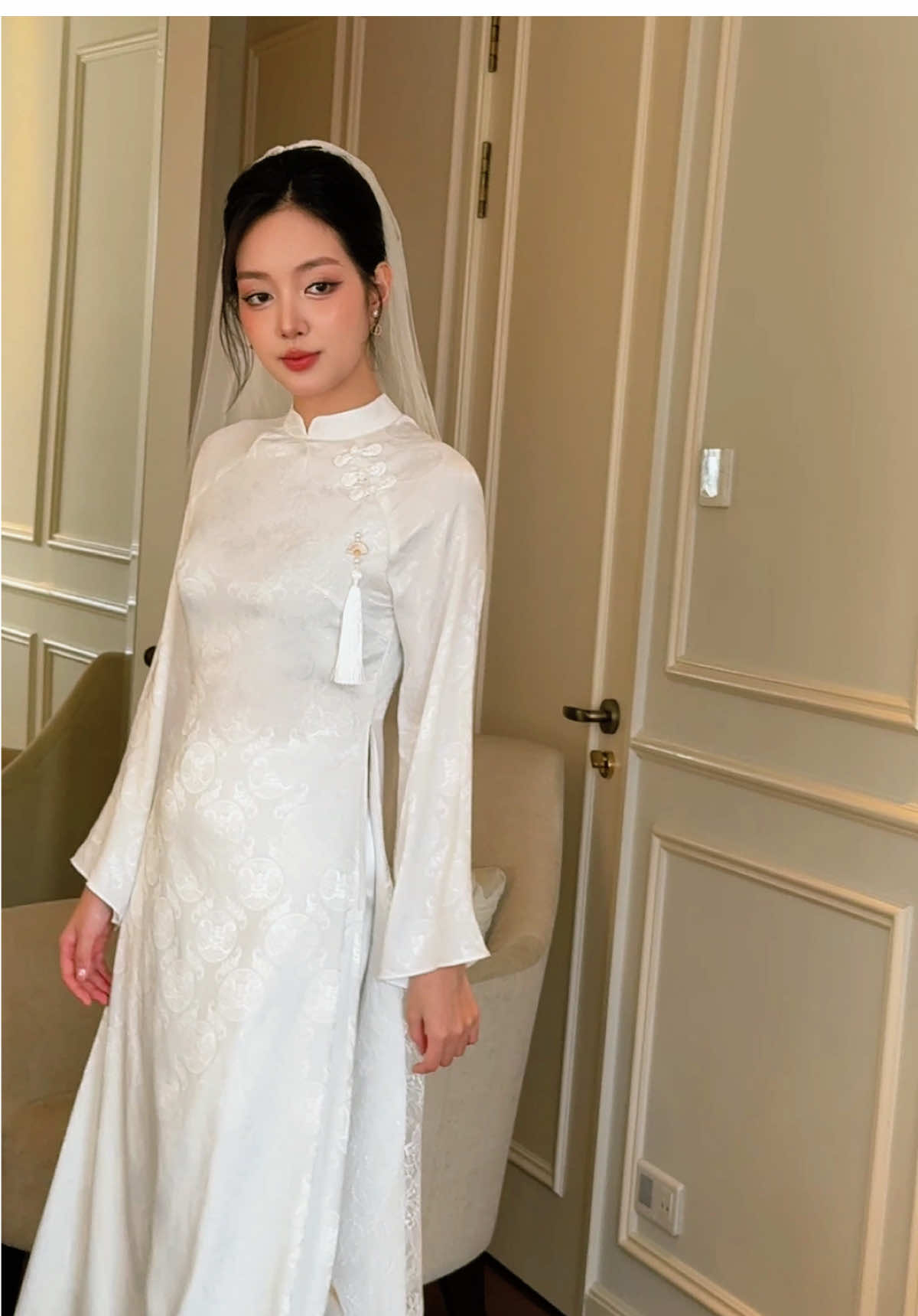 Áo dài cô dâu