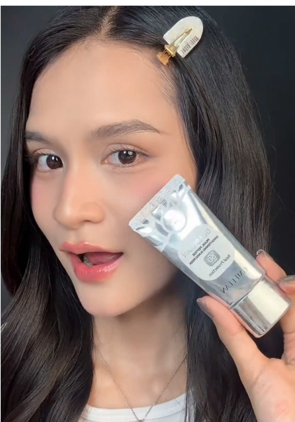 กันแดดตัวนี้แหละๆๆๆ ตัวเดียวจบบ #GMEELANth #GMEELAN #glabridinsunscreen 