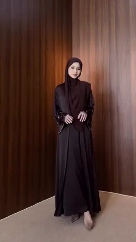 Elegance in every step with Espresso Abaya 🤎✨ #muslimahoutfit #abayafashion 