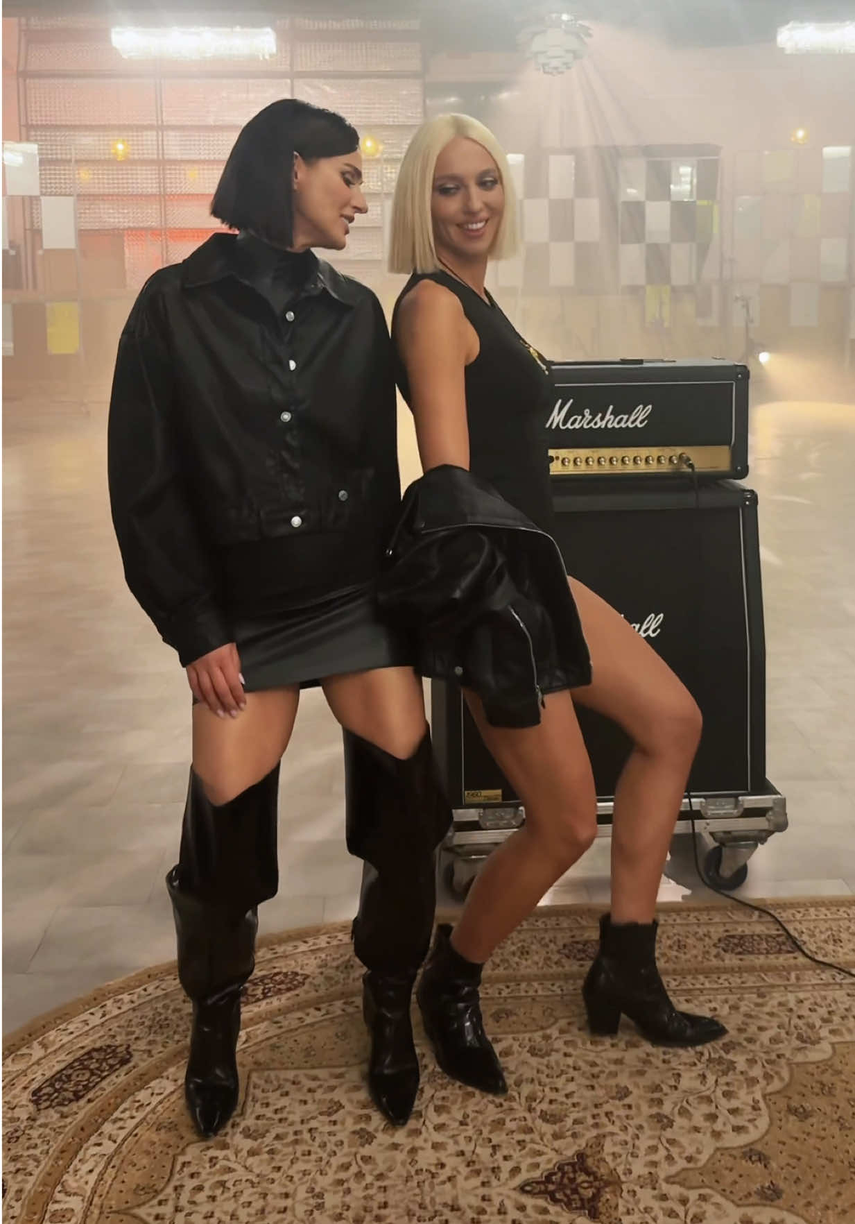 Ой, що буде.. Ні на що з @Оля Полякова не натякаємо, але знаки будуть.. #машаєфросиніна #оляполякова 