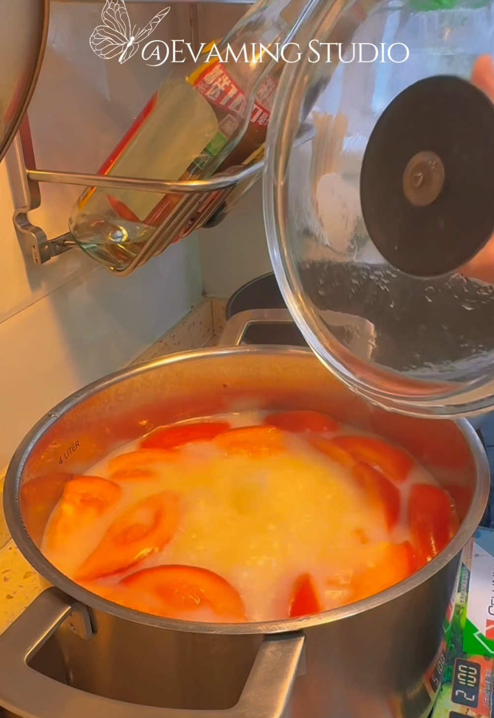 忙忙碌碌又一天 #煲湯 #蕃茄薯仔奶白鮮魚湯 #營養豐富老少咸宜 #真實紀錄生活 