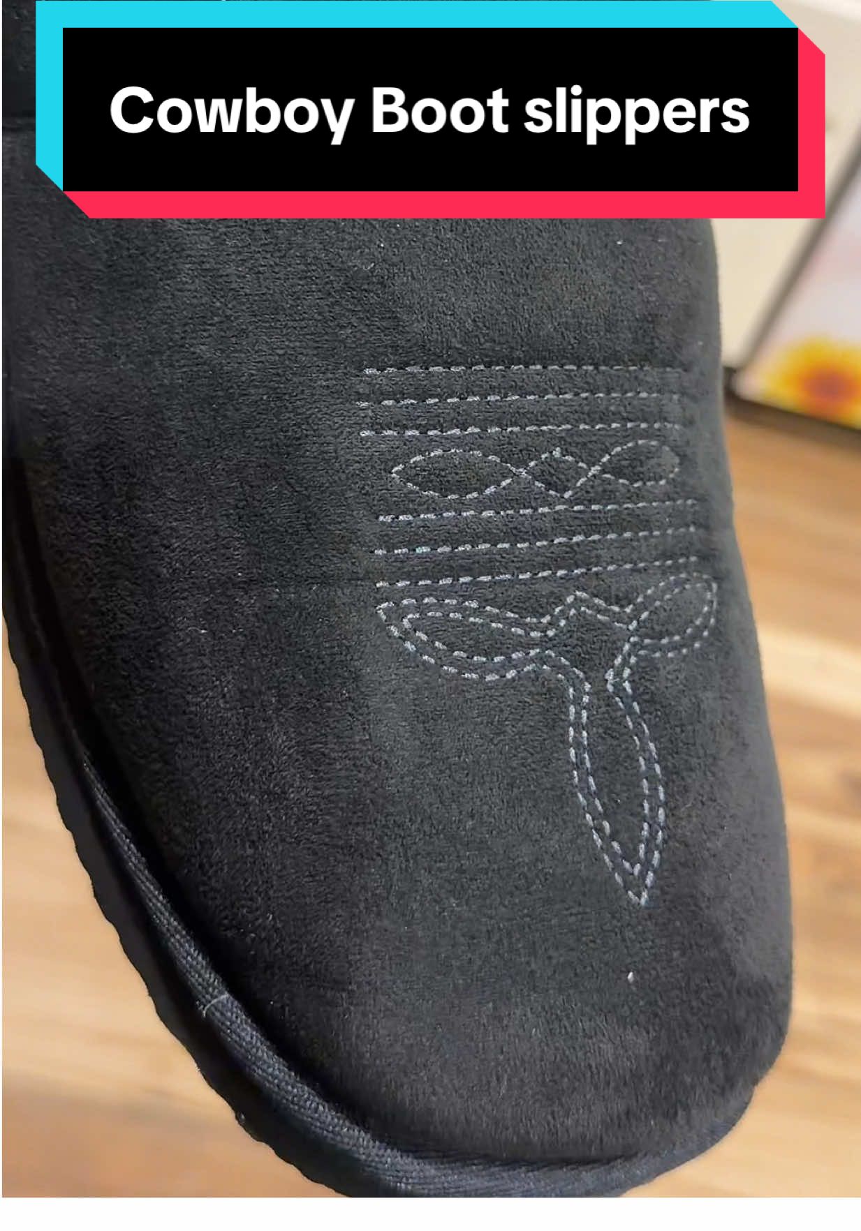 Cowboy boot slippers #menslippers #cowboyboots #slippers #tiktokshopfalldealsforyou #tiktokshopblackfriday 
