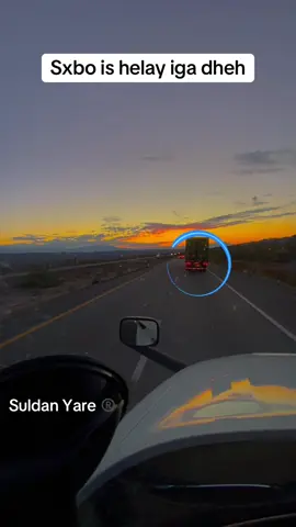 Friends reunited by the open road. #pfy #fyp #mogadishu #la @adeec #yaqaane