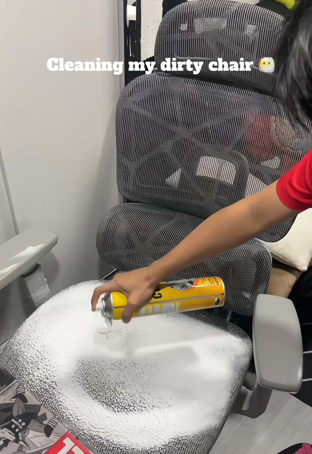 life saver 😮‍💨🤌 #foamcleaner #spraycleaner #sofacleaning #sofacleaner #foamspray 