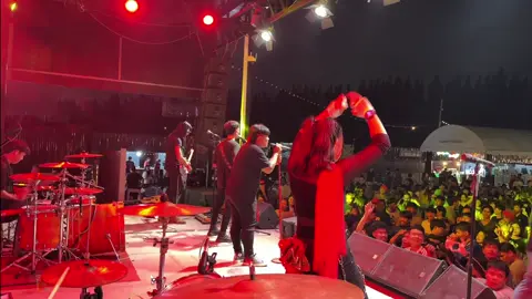 พ่อแม่รู้ข่าวร้าย#จอมวงน้ำหอม #วงน้ำหอม #แสดงสด 