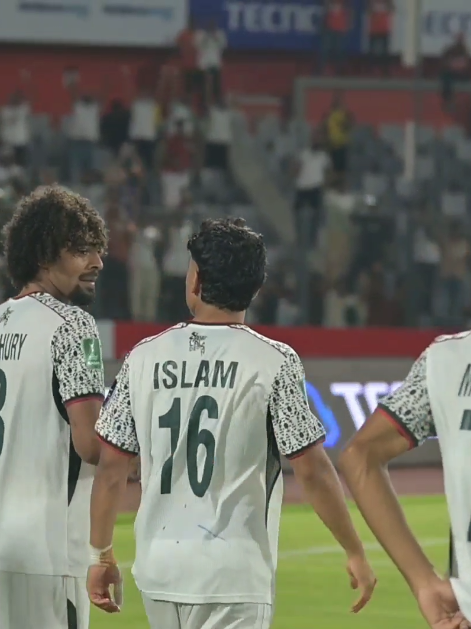 Target Hong Kong, China🇭🇰 BEST OF LUCK BANGLADESH FOOTBALL TEAM🇧🇩 #Bangladesh #BDUltras #BangladeshFootball #Hamza #BanglavsHK 