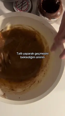 Tatlı baya iyiydi bu arada #kesfetbeniöneçıkart #kesfet #keşfetteyizzz #tatlıtarifleri #cooking 