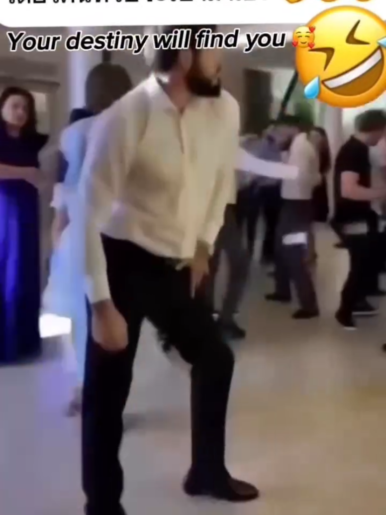 แต่เป็นตัวของตัวเองงง😅#คลิปตลก #คนที่ใช่ไม่ต้องพยายาม #คลิปโซเชียล #เปิดการมองเห็นเยอะๆ #ขออนุญาตเจ้าของคลิปนะคะ 